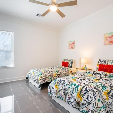 Cute Cozy House Close To Major Sporting Events And Restaurants Houston Exterior photo