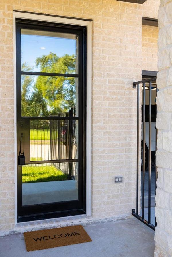 Cute Cozy House Close To Major Sporting Events And Restaurants Houston Exterior photo